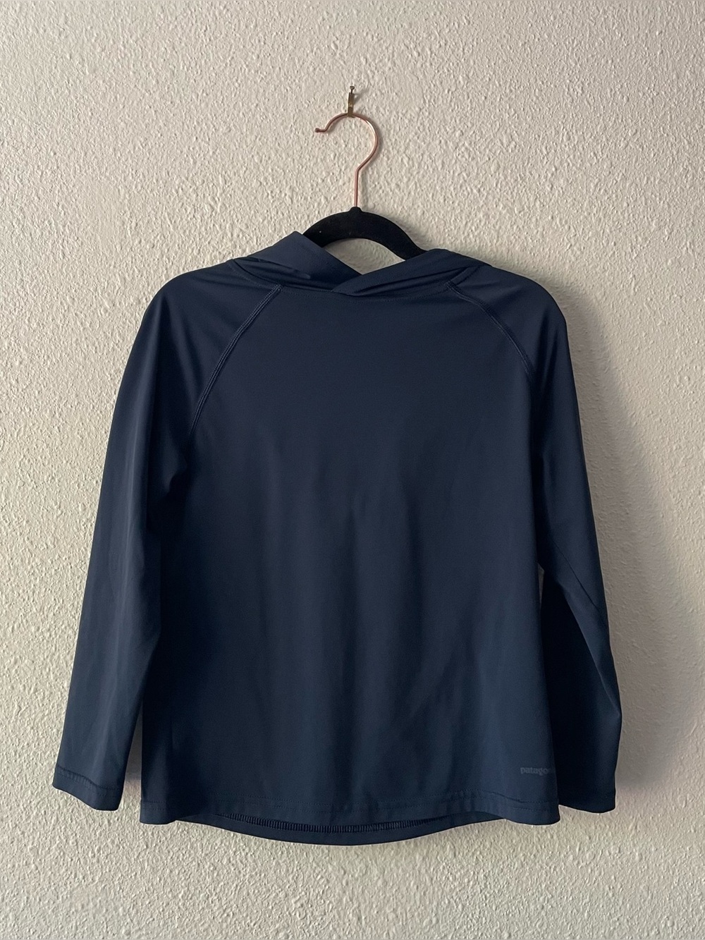 Patagonia Kids Capilene Cool Daily Hoodie Boys XS 5-6 Navy Blue Sun Shirt